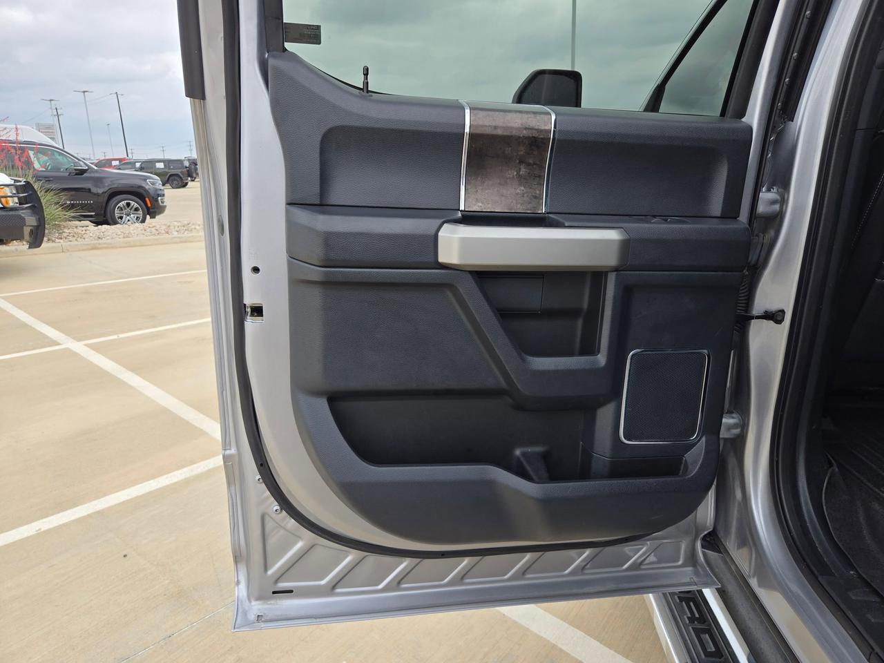 2022 Ford Super Duty F-250 SRW LARIAT Castroville TX