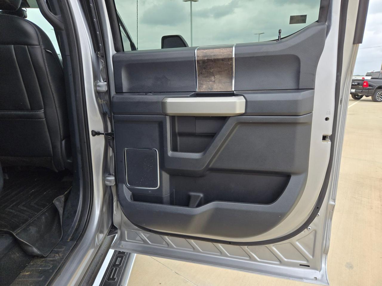 2022 Ford Super Duty F-250 SRW LARIAT Castroville TX