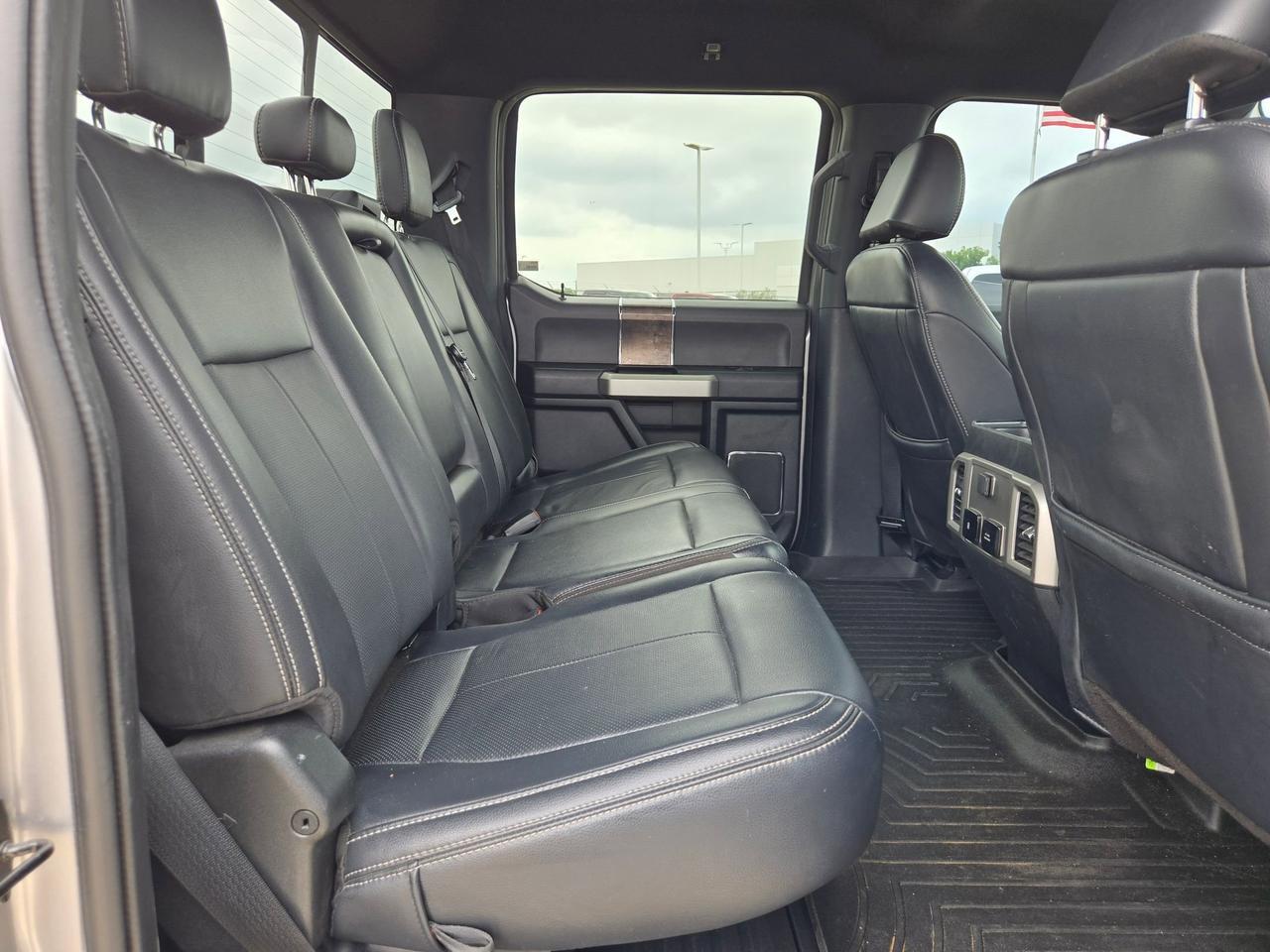 2022 Ford Super Duty F-250 SRW LARIAT Castroville TX