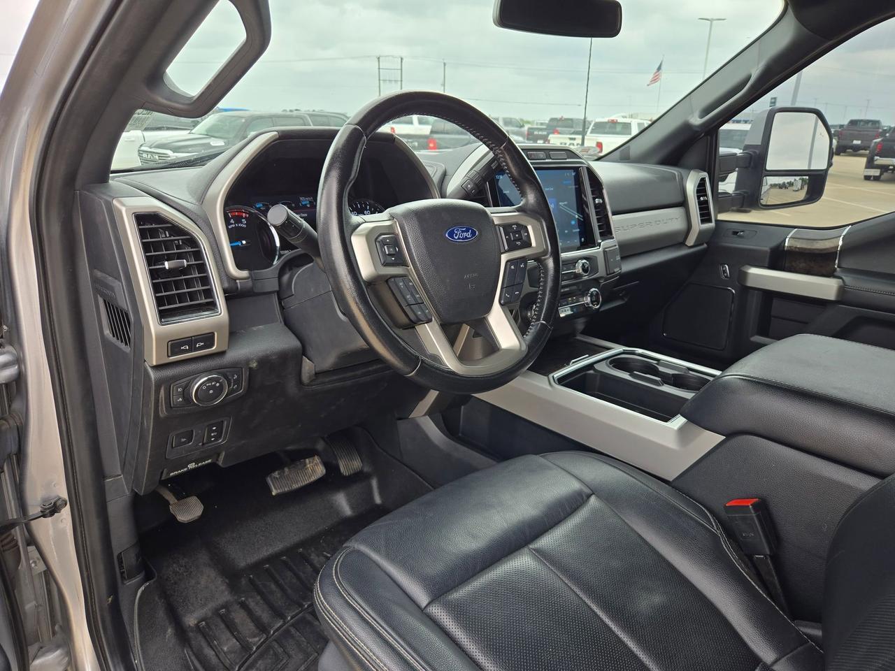 2022 Ford Super Duty F-250 SRW LARIAT Castroville TX