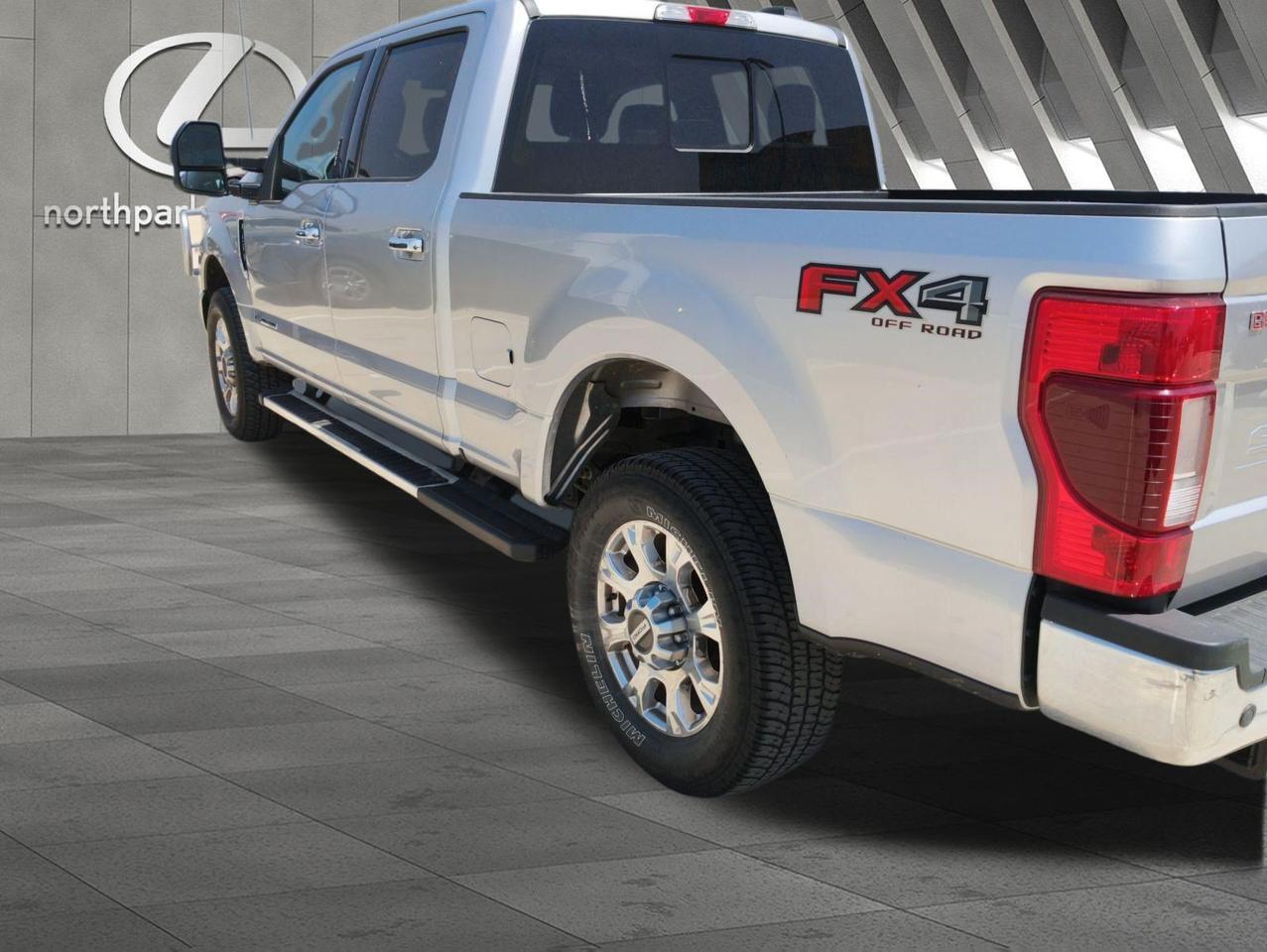 2022 Ford Super Duty F-250 SRW LARIAT