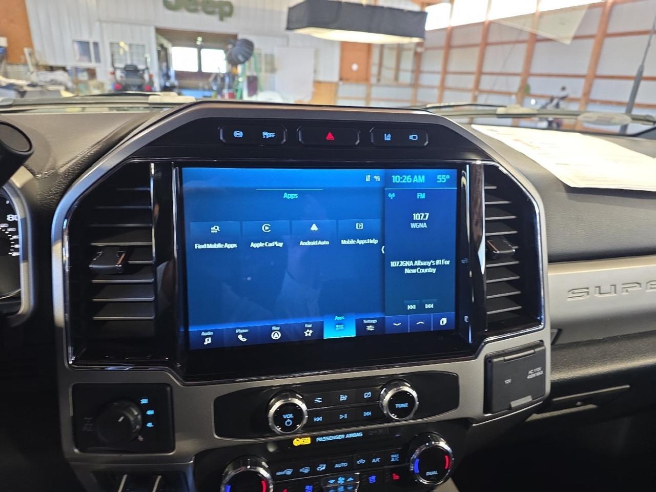 2022 Ford Super Duty F-250 SRW LARIAT Sand Lake NY