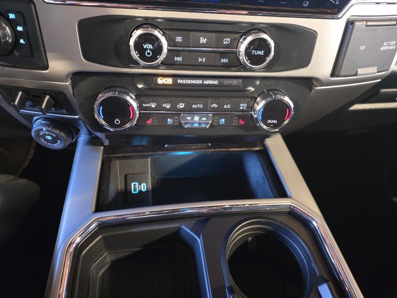 2022 Ford Super Duty F-250 SRW LARIAT Sand Lake NY