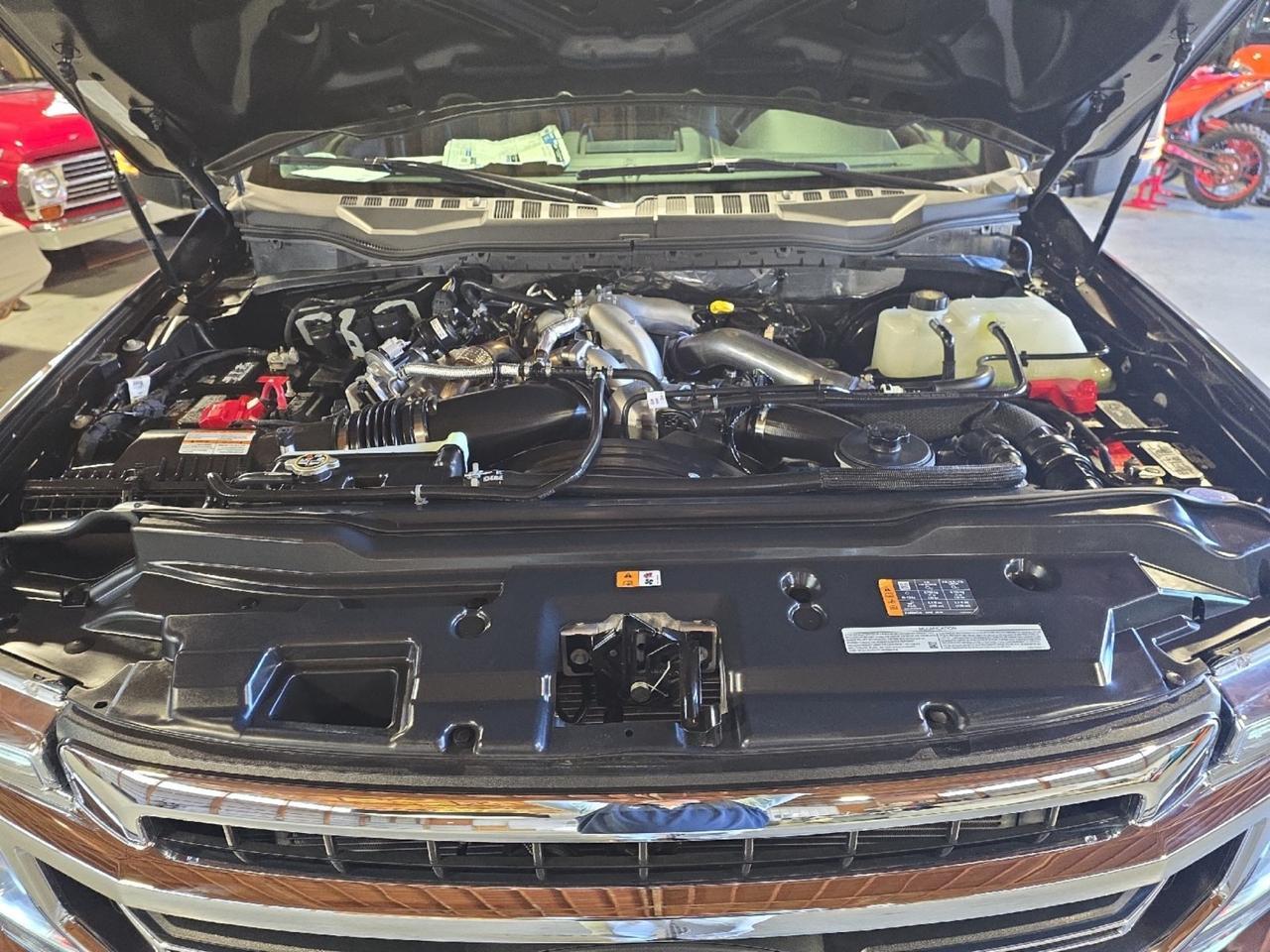 2022 Ford Super Duty F-250 SRW LARIAT Sand Lake NY