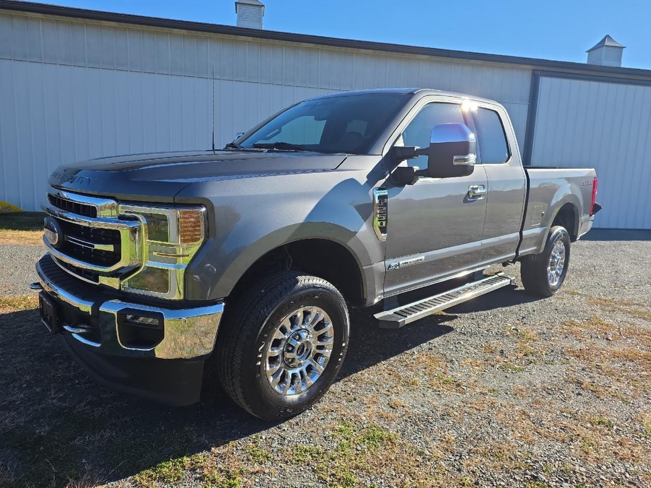 2022 Ford Super Duty F-250 SRW LARIAT Sand Lake NY