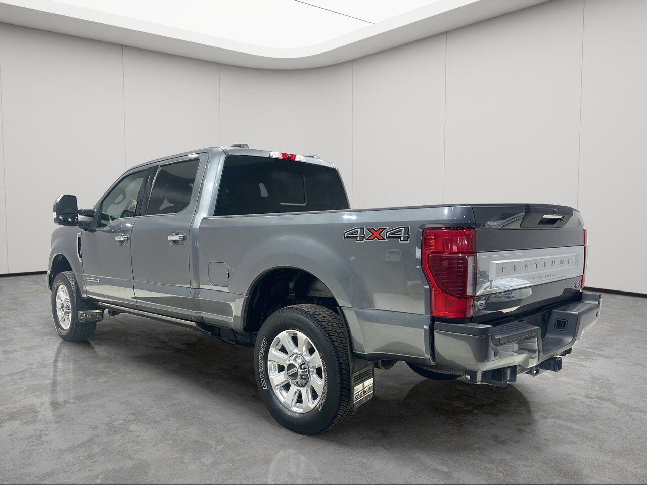 2022 Ford Super Duty F-250 SRW Platinum