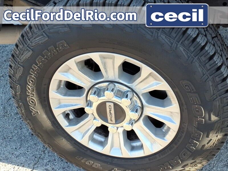 2022 Ford Super Duty F-250 SRW XL Del Rio TX