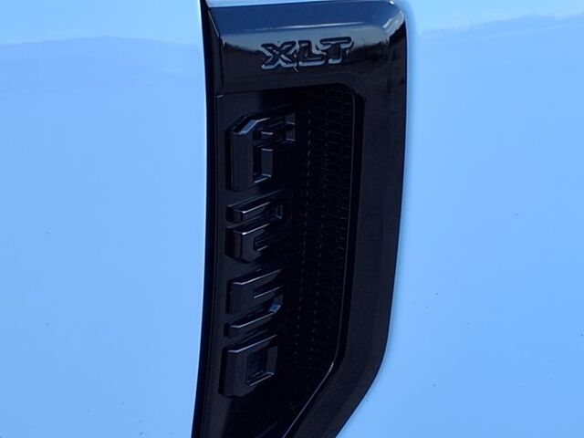 2022 Ford Super Duty F-250 SRW XLT  TX