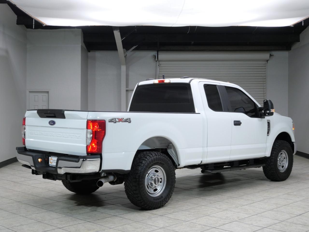 2022 Ford Super Duty F-250 XL 6.2L V8 4x4 Mansfield TX