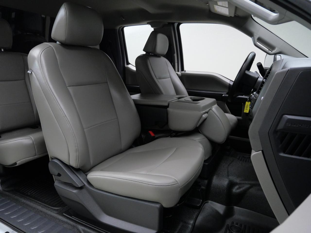 2022 Ford Super Duty F-250 XL 6.2L V8 4x4 Mansfield TX