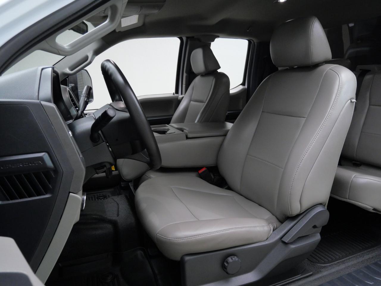 2022 Ford Super Duty F-250 XL 6.2L V8 4x4 Mansfield TX