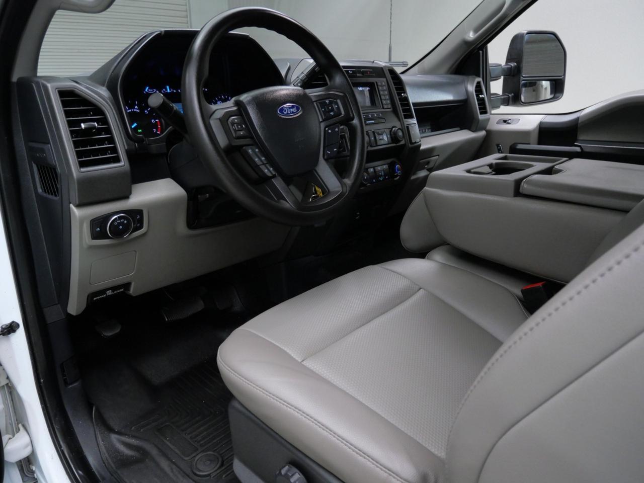 2022 Ford Super Duty F-250 XL 6.2L V8 4x4 Mansfield TX