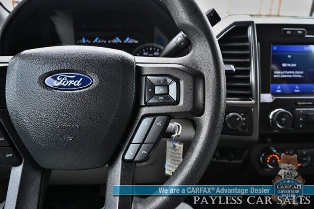 2022 Ford Super Duty F-250 XLT / 4X4 / Crew Cab / 6.7L Power Stroke Diesel / Power Mirrors, Windows & Locks / Blind Spot Alert / Bluetooth / Backup Camera / Keyless Entry / Running Boards / Block Heater / Tow Pkg / 1-Owner Anchorage AK