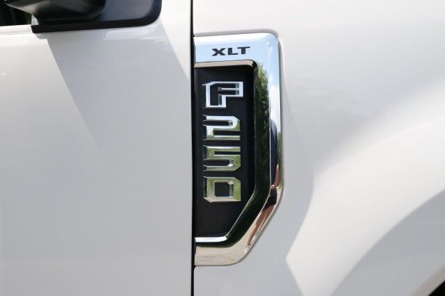 2022 Ford Super Duty F-250 XLT / Turbo Diesel V8 / Premium Package! High Point NC