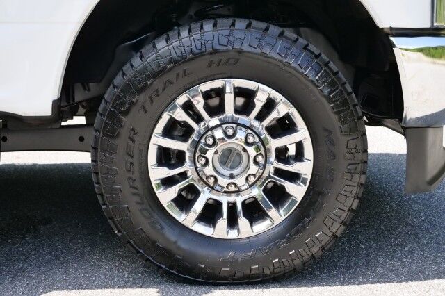 2022 Ford Super Duty F-250 XLT / Turbo Diesel V8 / Premium Package! High Point NC