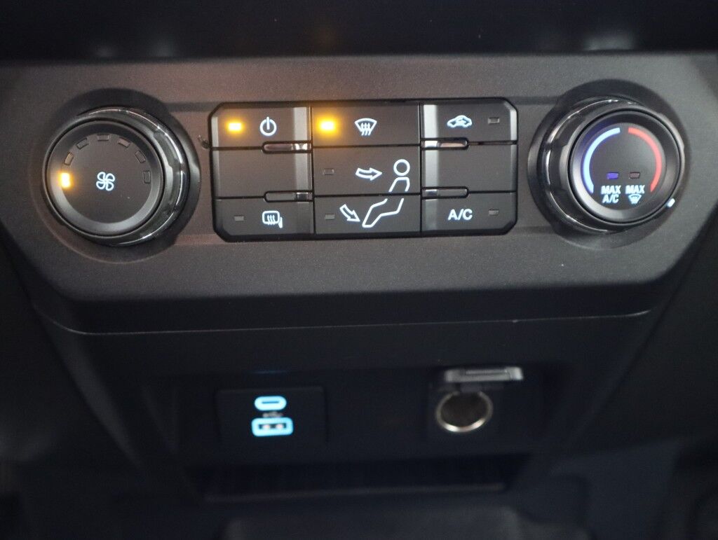 2022 Ford Super Duty F-350 DRW FX4 4WD Crew Cab 8&apos; Box Power Stroke Diesel Maumee OH