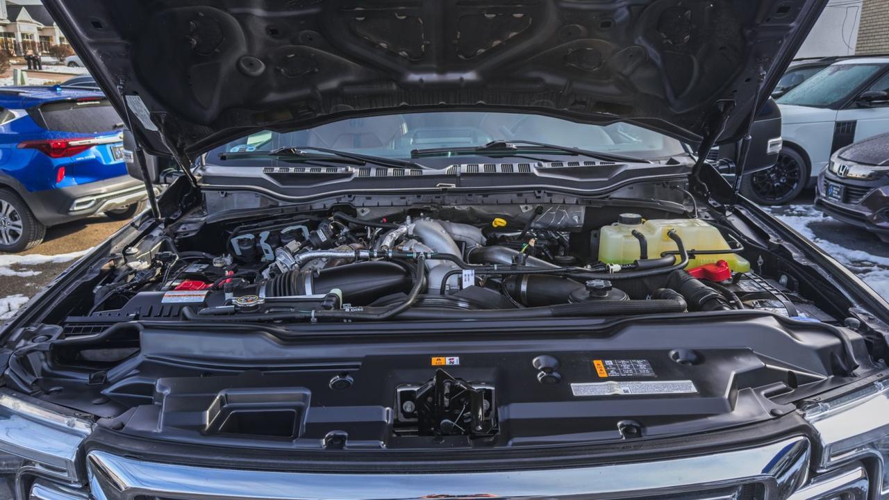 2022 Ford Super Duty F-350 DRW King Ranch 4WD Crew Cab 8&apos; Box Tallmadge OH