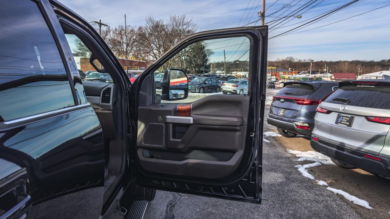 2022 Ford Super Duty F-350 DRW King Ranch 4WD Crew Cab 8&apos; Box Tallmadge OH