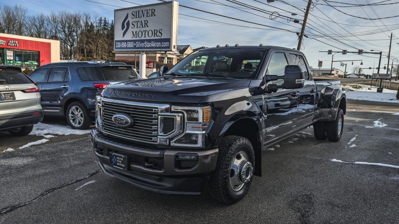 2022 Ford Super Duty F-350 DRW King Ranch 4WD Crew Cab 8' Box Tallmadge OH