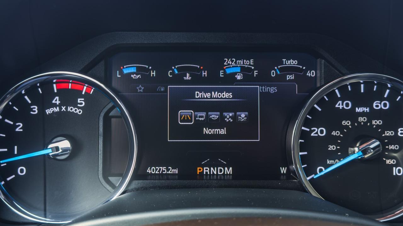 2022 Ford Super Duty F-350 DRW King Ranch 4WD Crew Cab 8&apos; Box Tallmadge OH