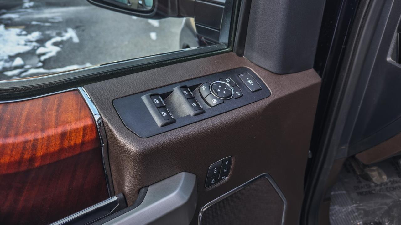 2022 Ford Super Duty F-350 DRW King Ranch 4WD Crew Cab 8&apos; Box Tallmadge OH