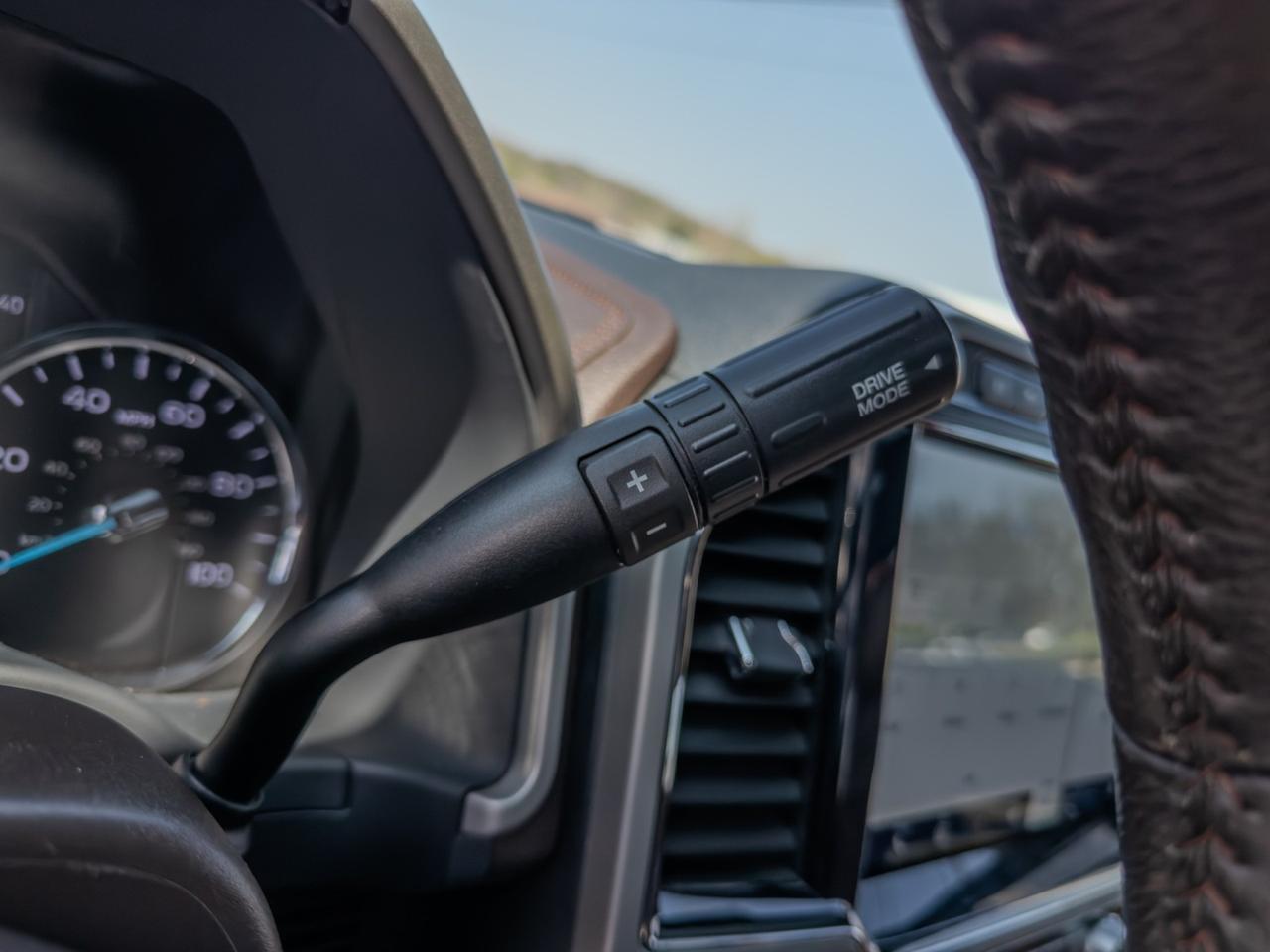 2022 Ford Super Duty F-350 DRW King Ranch 4WD Crew Cab 8' Box Tallmadge OH