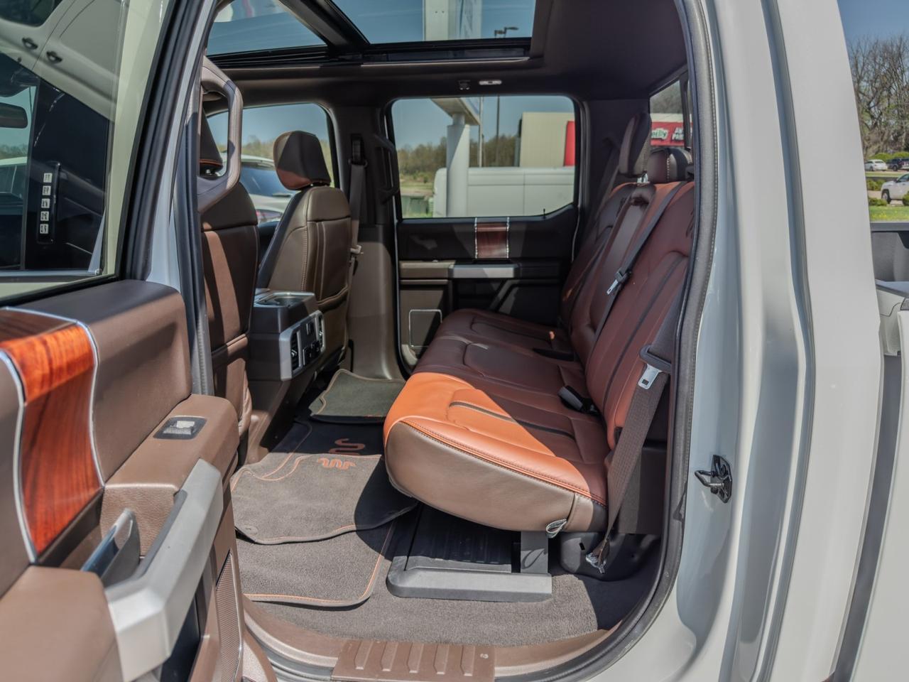 2022 Ford Super Duty F-350 DRW King Ranch 4WD Crew Cab 8' Box Tallmadge OH