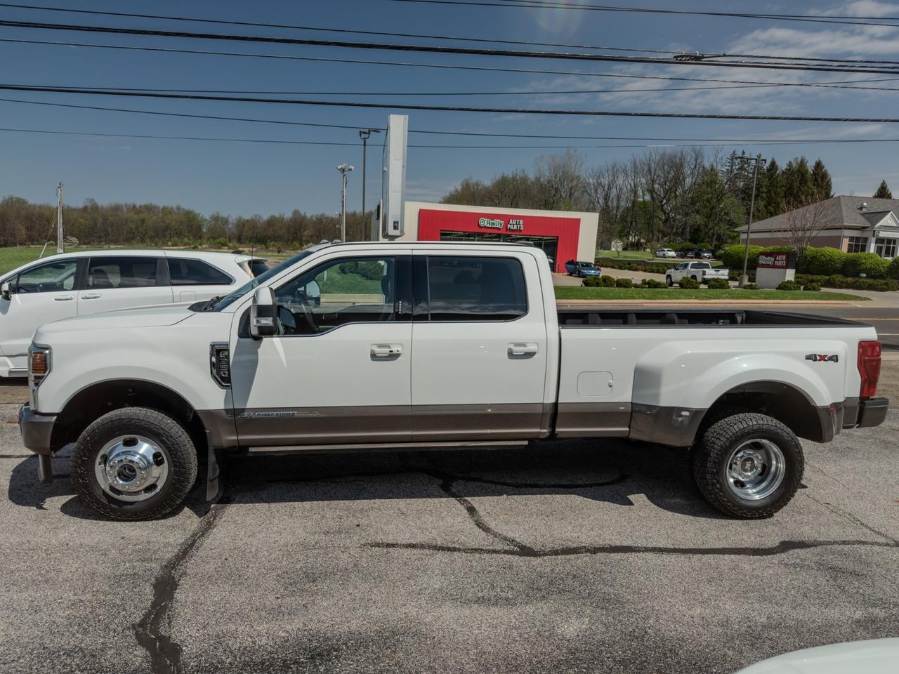 2022 Ford Super Duty F-350 DRW King Ranch 4WD Crew Cab 8' Box Tallmadge OH