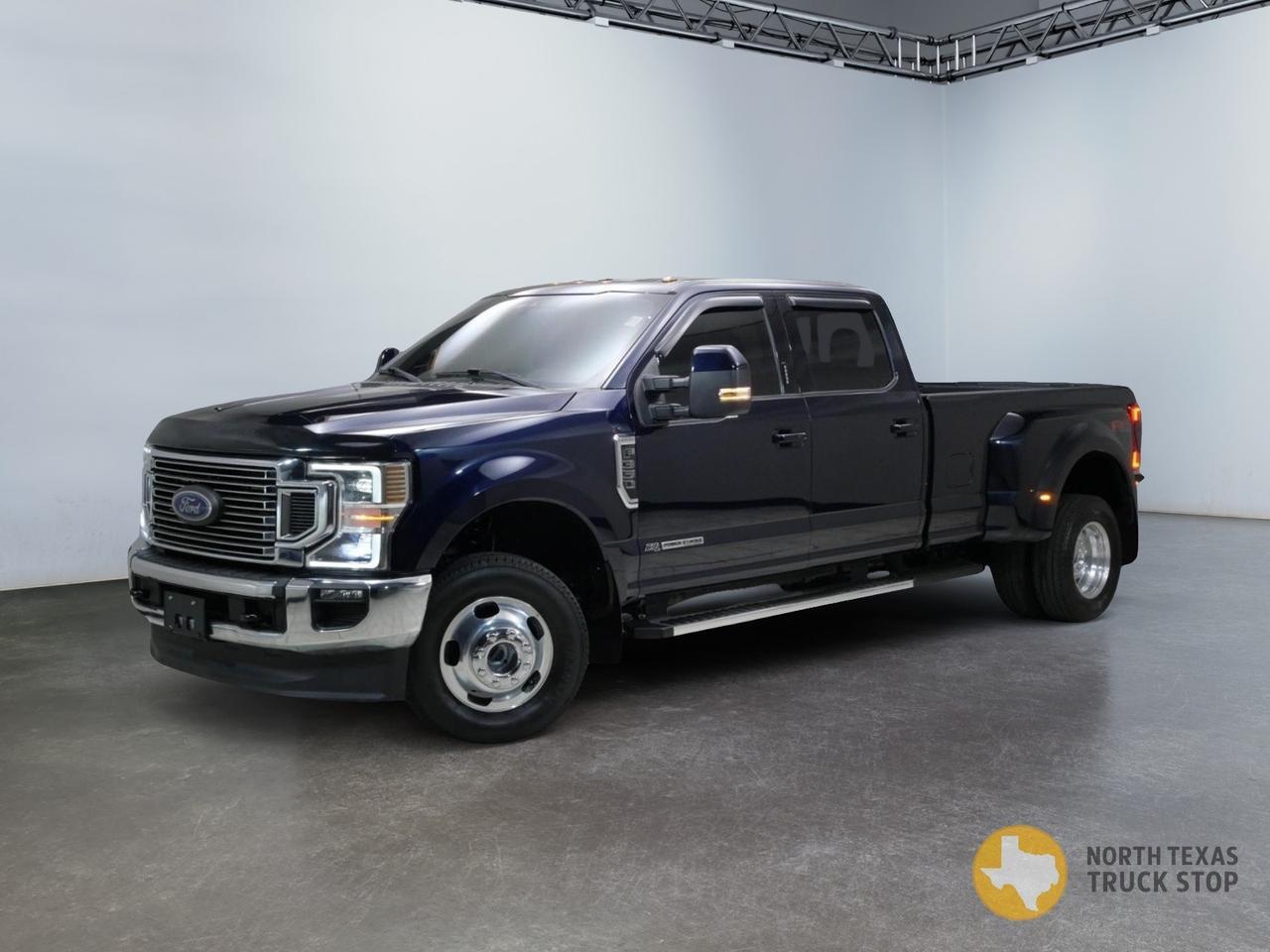 2022 Ford Super Duty F-350 DRW Lariat FX4 6.7L Power Stroke 4x4