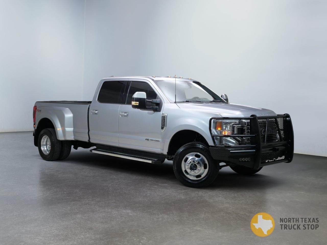 2022 Ford Super Duty F-350 DRW Lariat FX4 6.7L Power Stroke 4x4