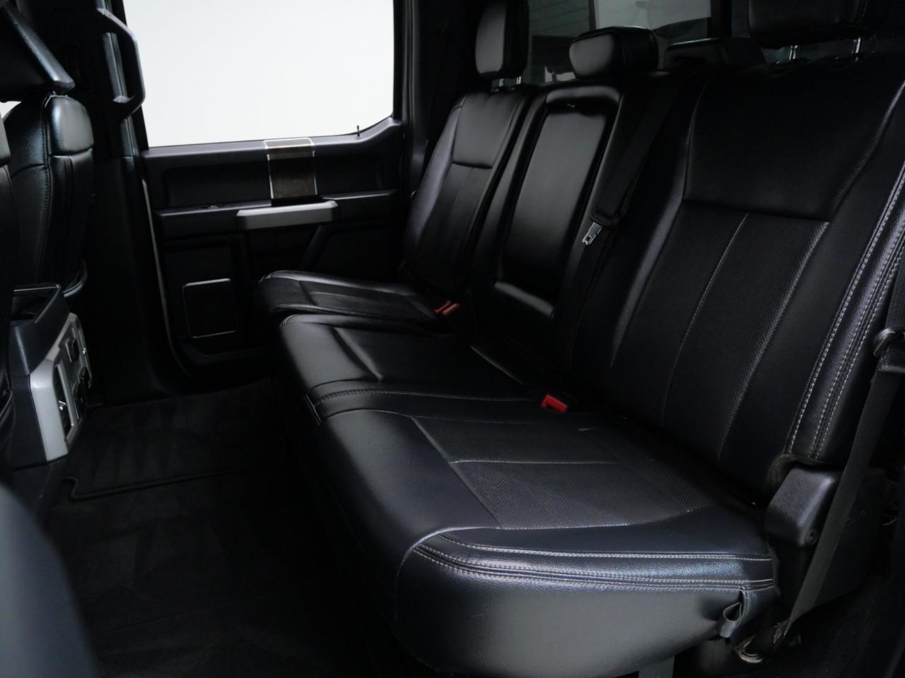2022 Ford Super Duty F-350 DRW Lariat FX4 6.7L Power Stroke 4x4 Mansfield TX