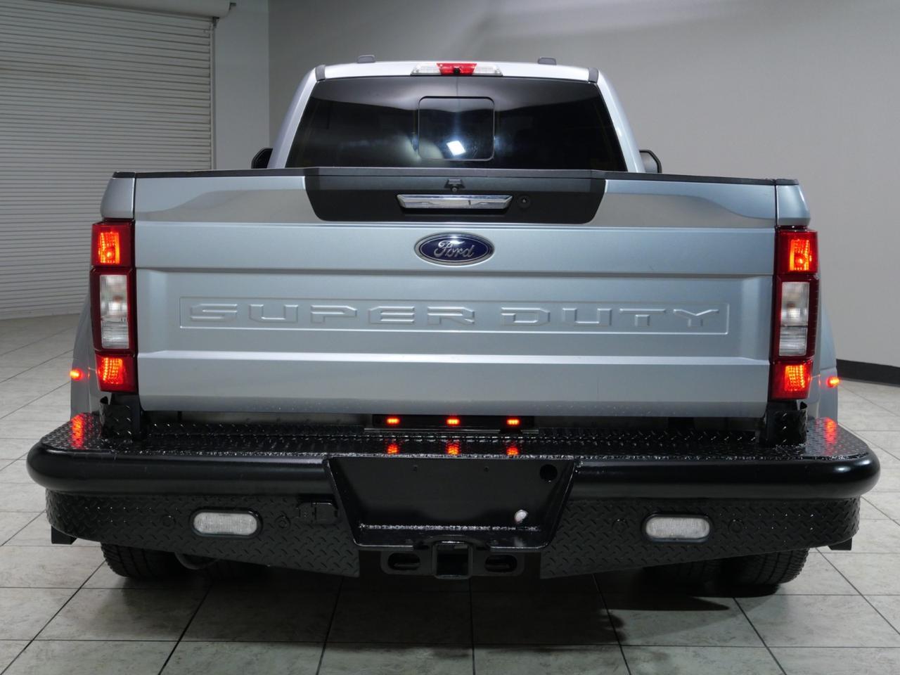 2022 Ford Super Duty F-350 DRW Lariat FX4 6.7L Power Stroke 4x4 Mansfield TX