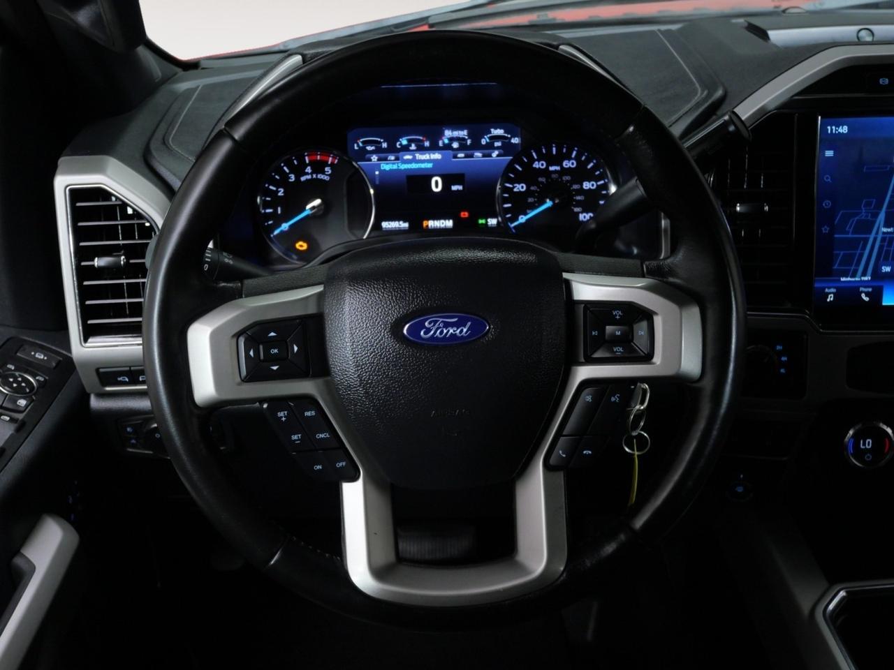 2022 Ford Super Duty F-350 DRW Lariat FX4 6.7L Power Stroke 4x4 Mansfield TX