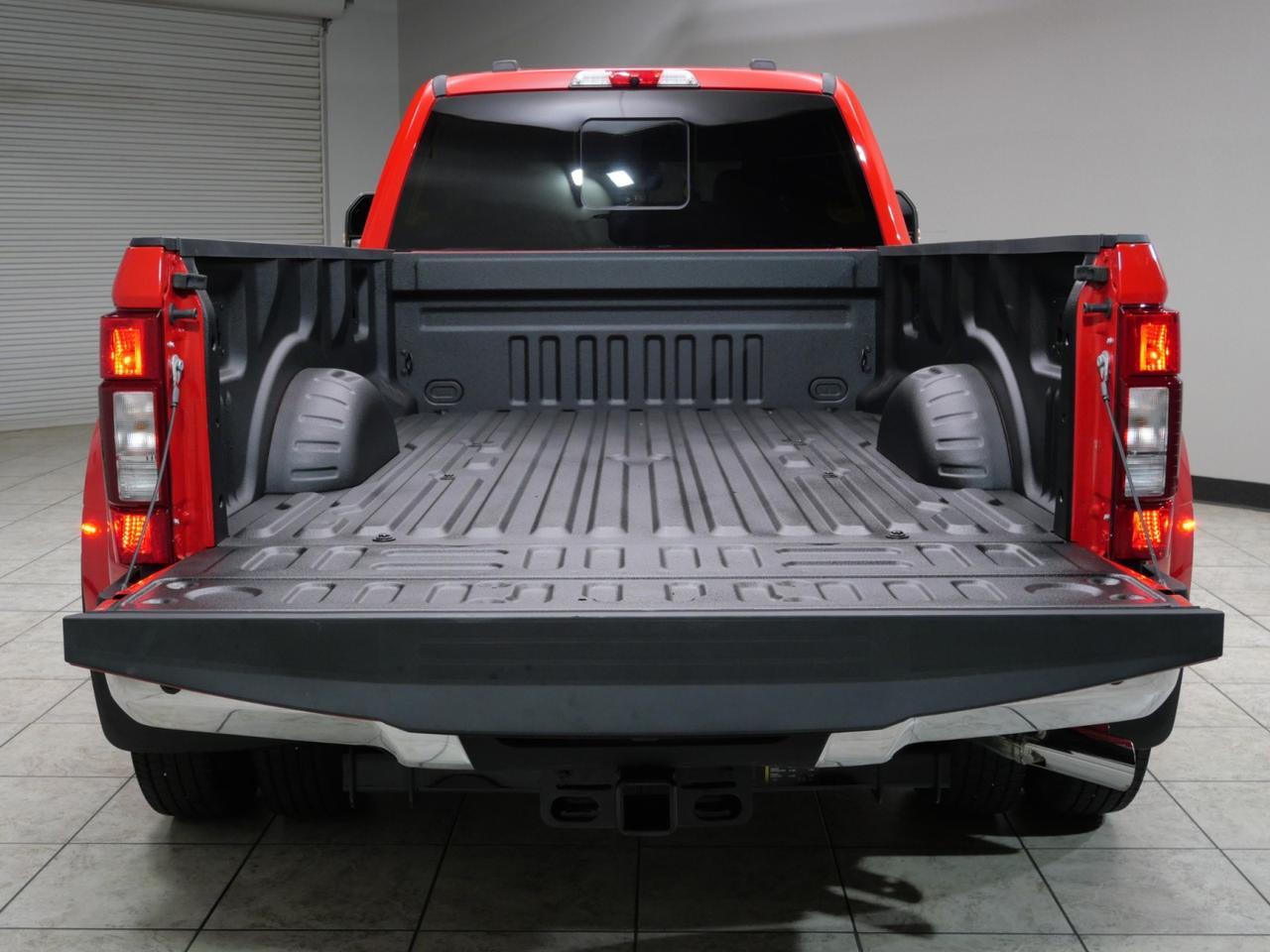 2022 Ford Super Duty F-350 DRW Lariat FX4 6.7L Power Stroke 4x4 Mansfield TX