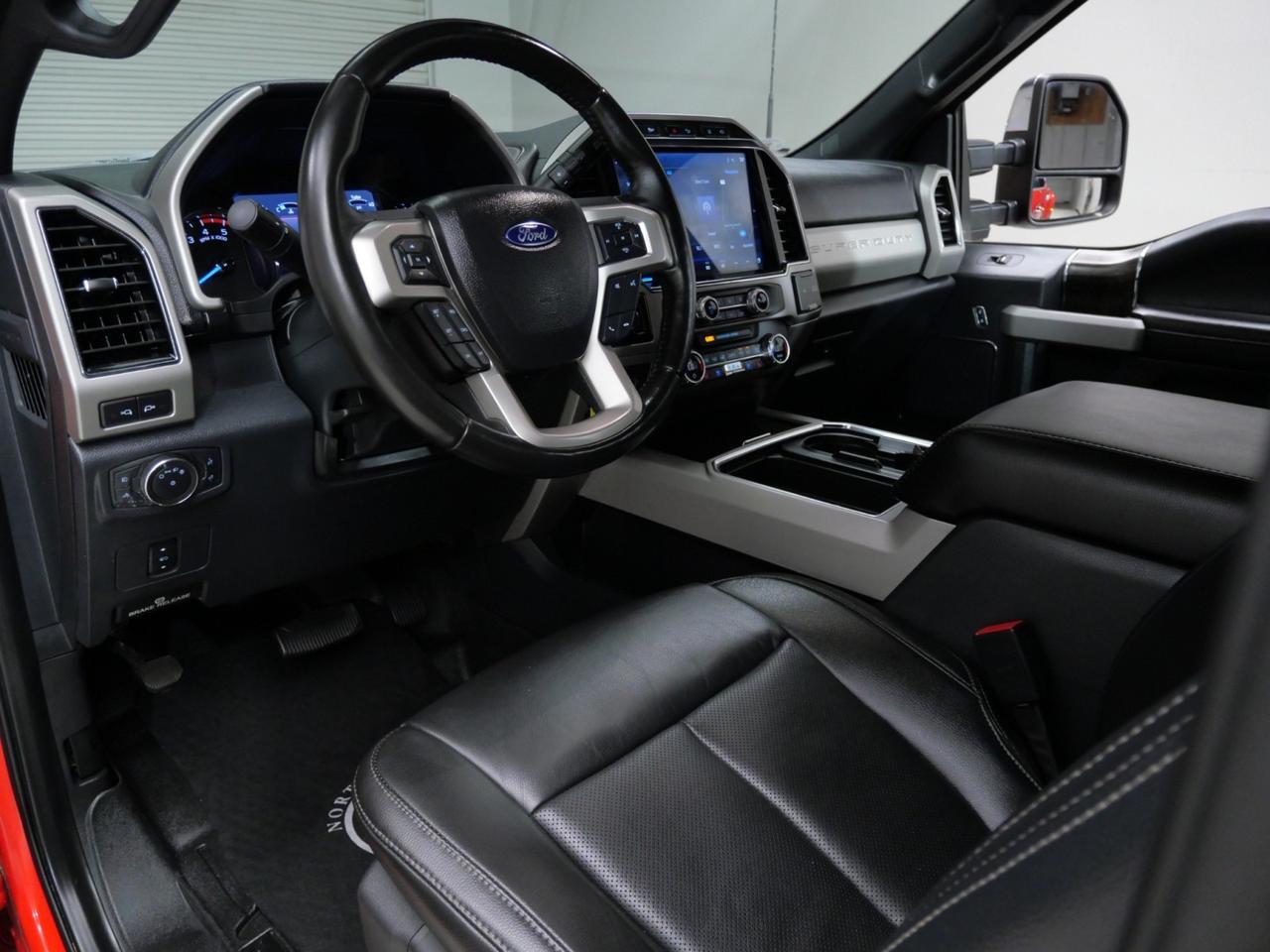 2022 Ford Super Duty F-350 DRW Lariat FX4 6.7L Power Stroke 4x4 Mansfield TX