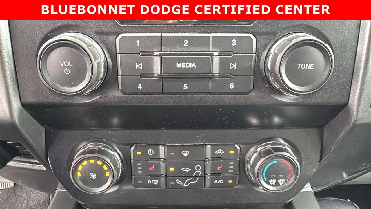 2022 Ford Super Duty F-350 DRW XLT New Braunfels TX