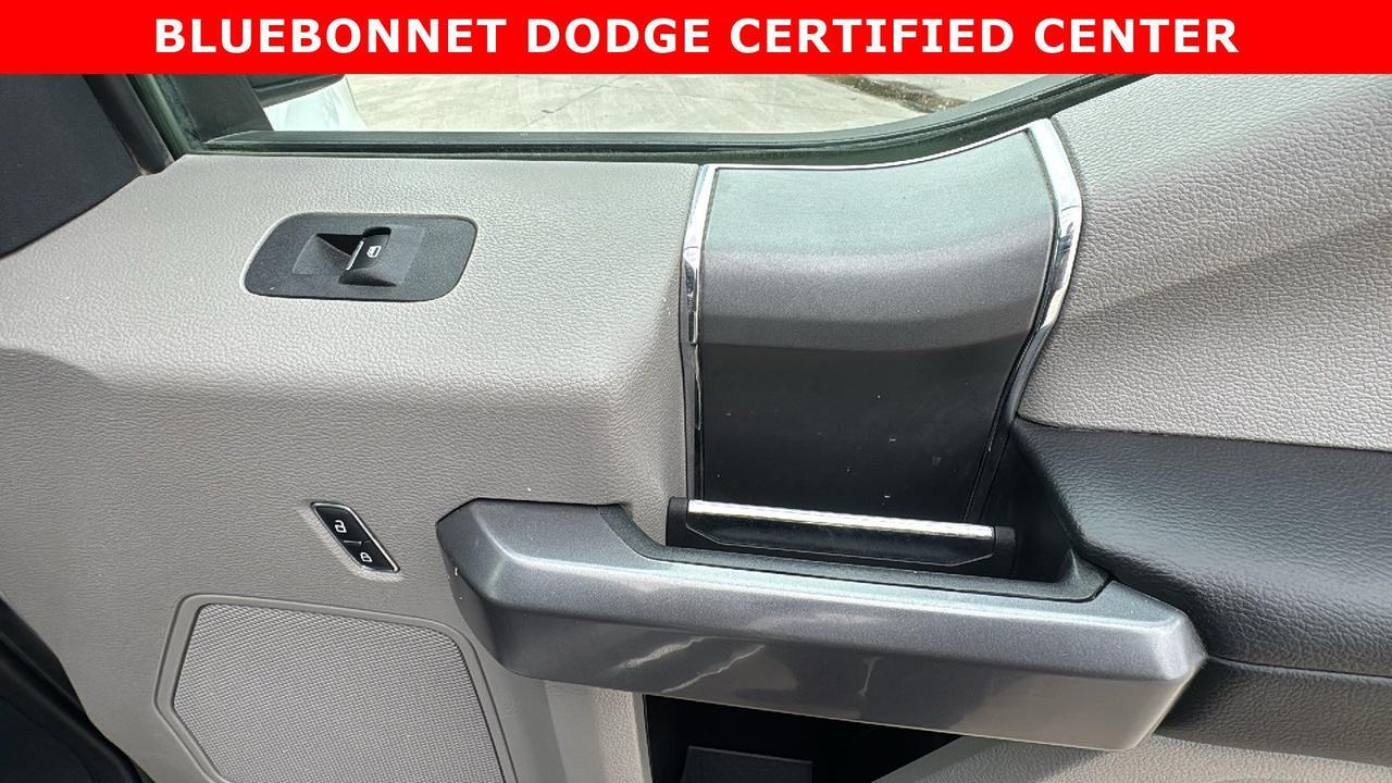 2022 Ford Super Duty F-350 DRW XLT New Braunfels TX