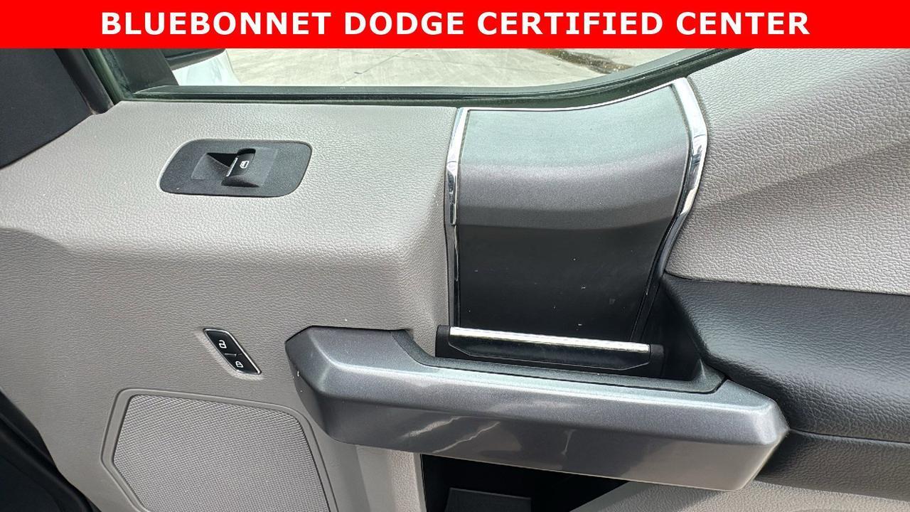 2022 Ford Super Duty F-350 DRW XLT New Braunfels TX
