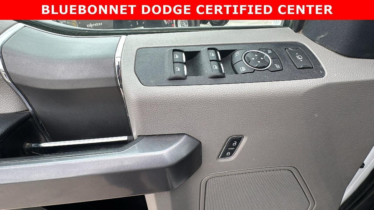 2022 Ford Super Duty F-350 DRW XLT New Braunfels TX