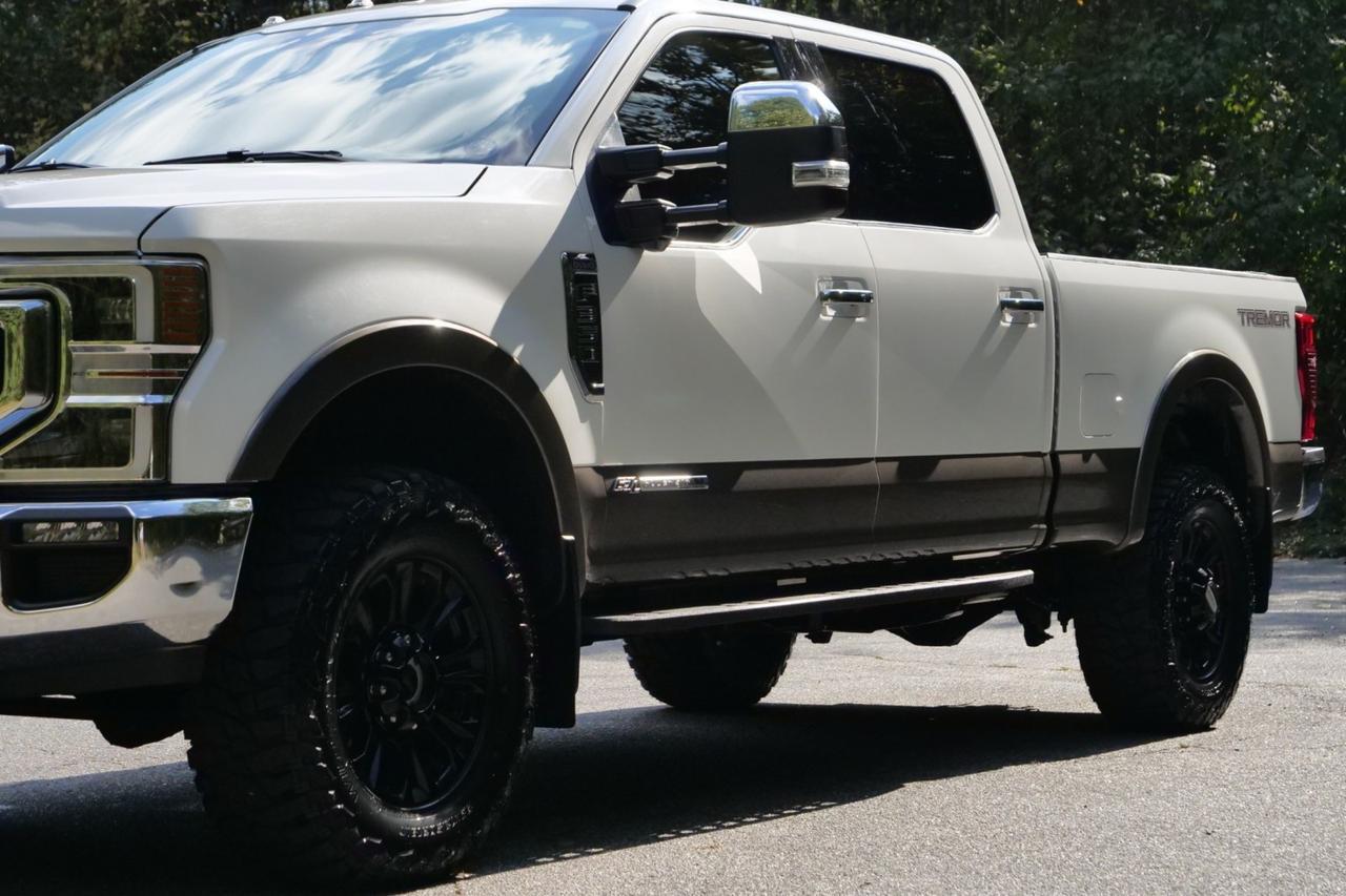 2022 Ford Super Duty F-350 King Ranch 4X4 / Tremor Off Road / V8 Diesel Lincolnton NC