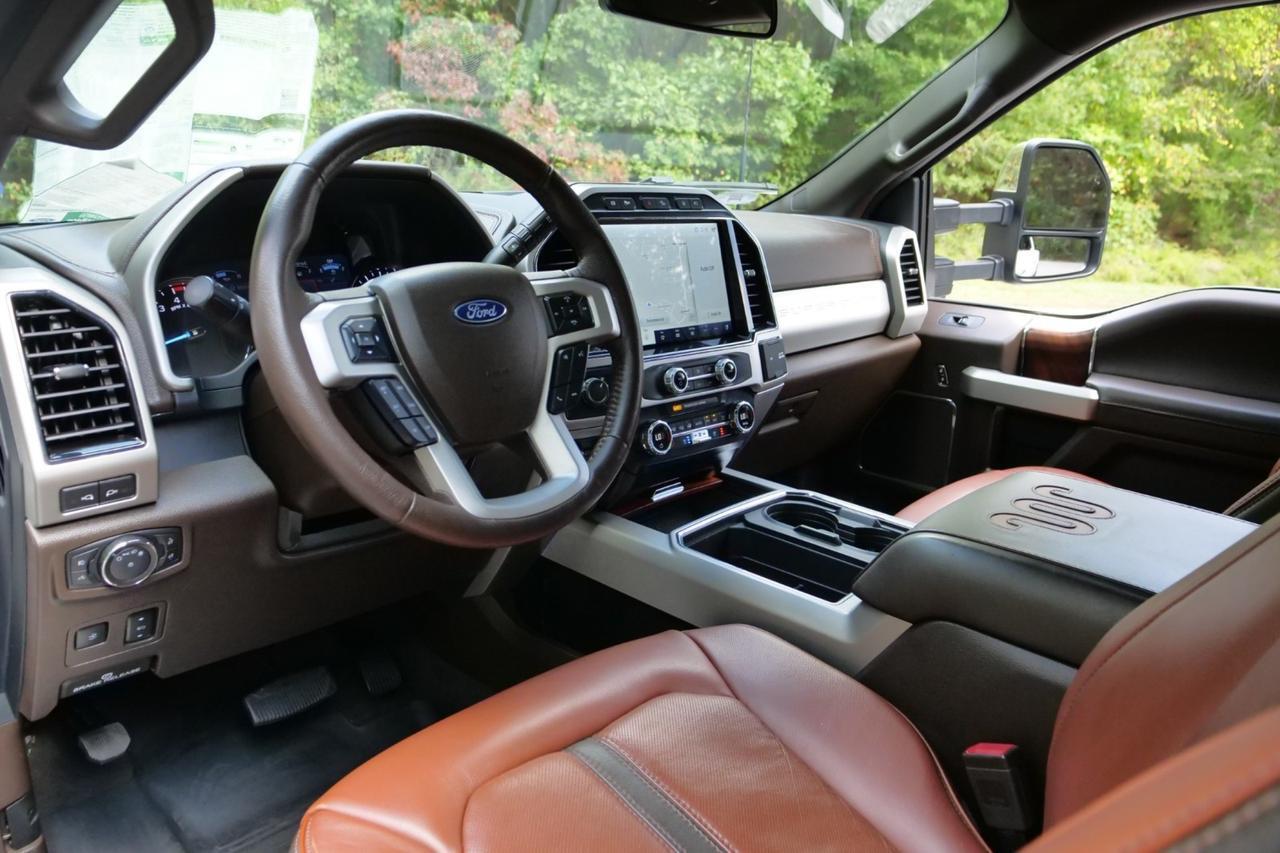 2022 Ford Super Duty F-350 King Ranch 4X4 / Tremor Off Road / V8 Diesel Lincolnton NC