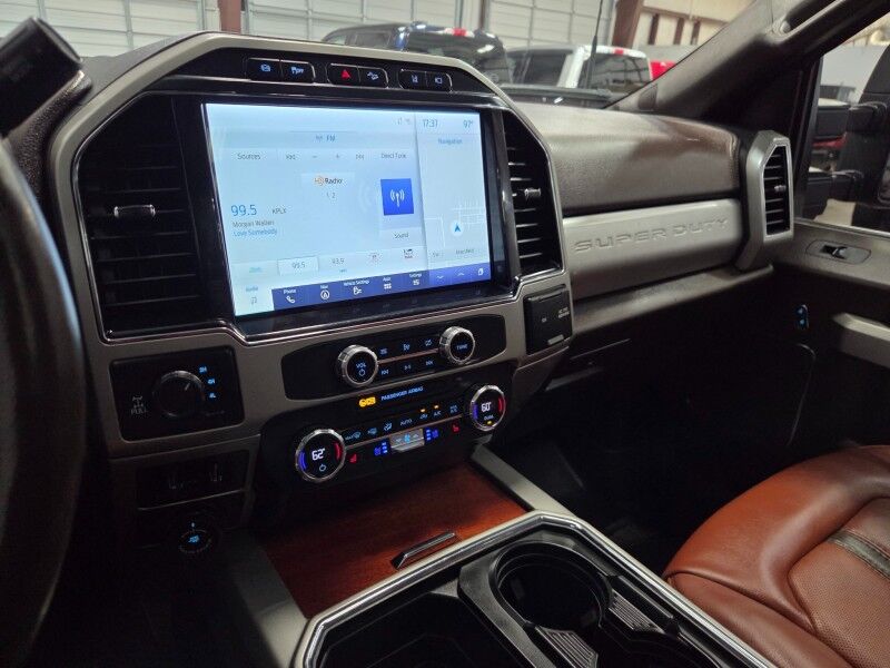 2022 Ford Super Duty F-350 King Ranch Ultimate Coming SOON 6.7L Diesel Long Bed 12in GPS Ca Arlington TX