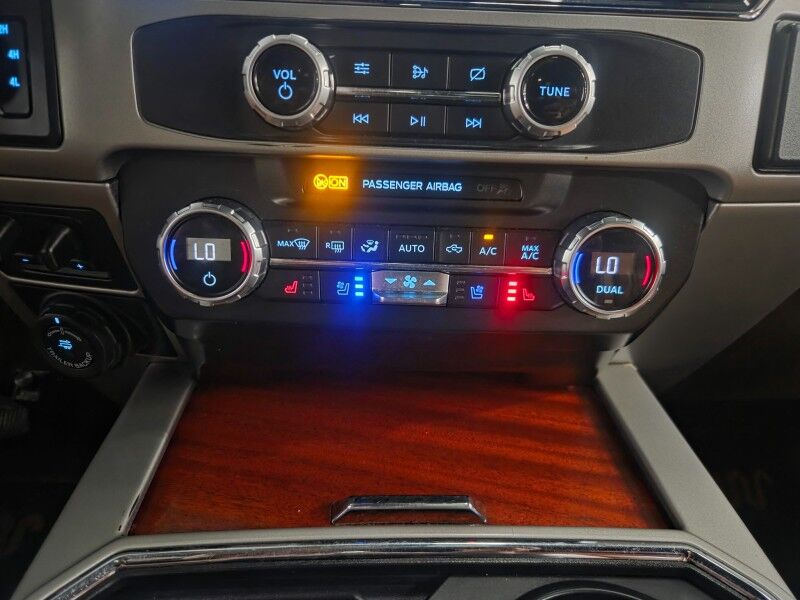 2022 Ford Super Duty F-350 King Ranch Ultimate Dually 6.7L Diesel 22in Wheels 37in Tires FREE WARRANTY Arlington TX