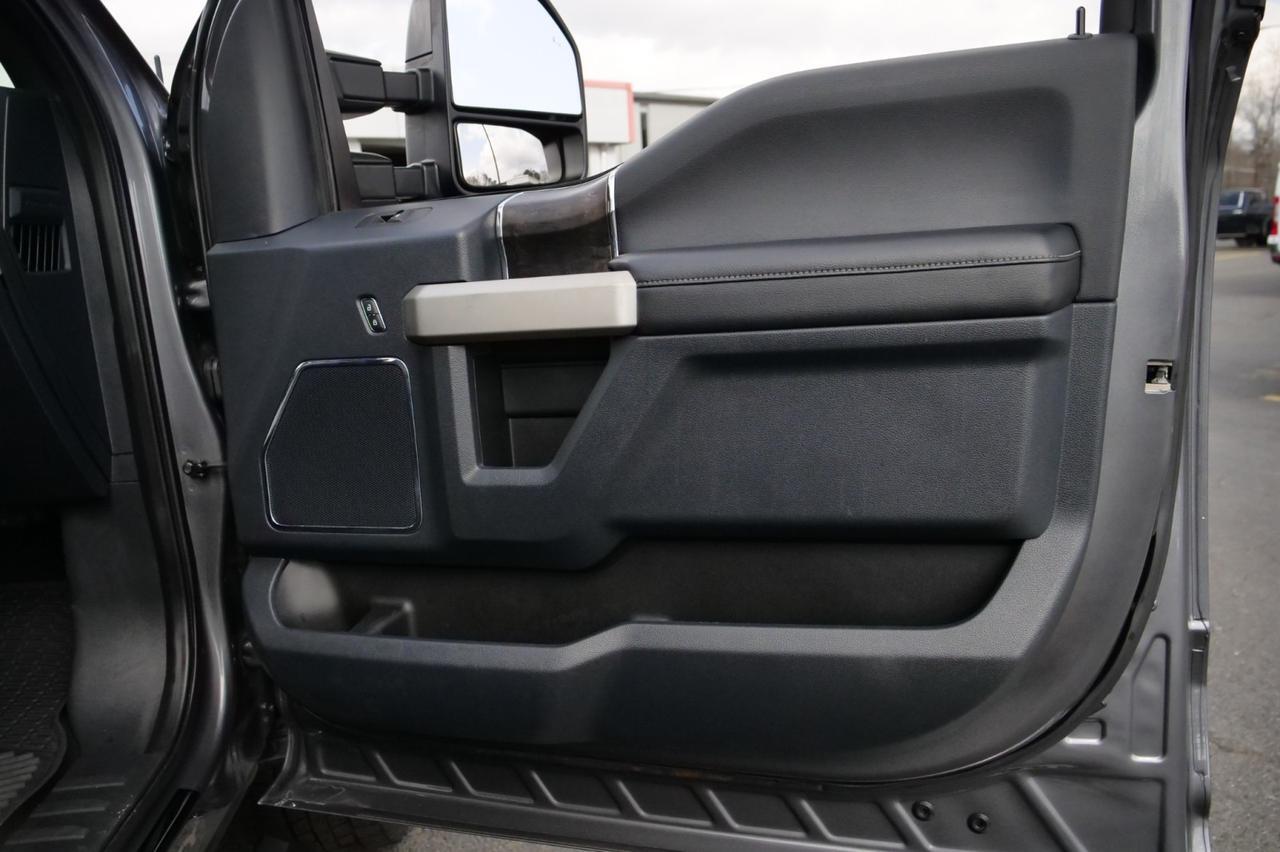 2022 Ford Super Duty F-350 LARIAT 4X4 / Diesel / Ultimate PKG / WARN Winch! Lincolnton NC