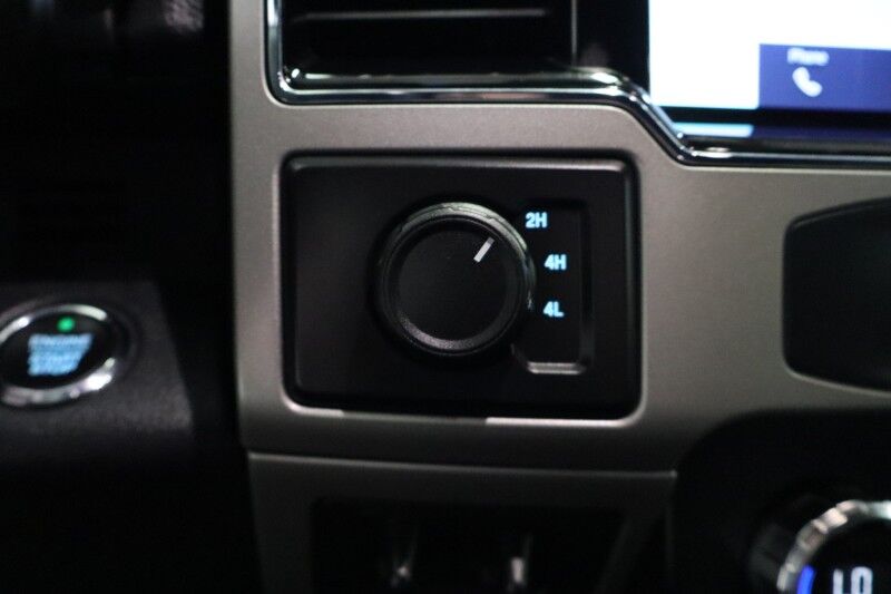 2022 Ford Super Duty F-350 LARIAT Ultimate Dually 6.7L Diesel 12in GPS 35in Toyo Tires Arlington TX