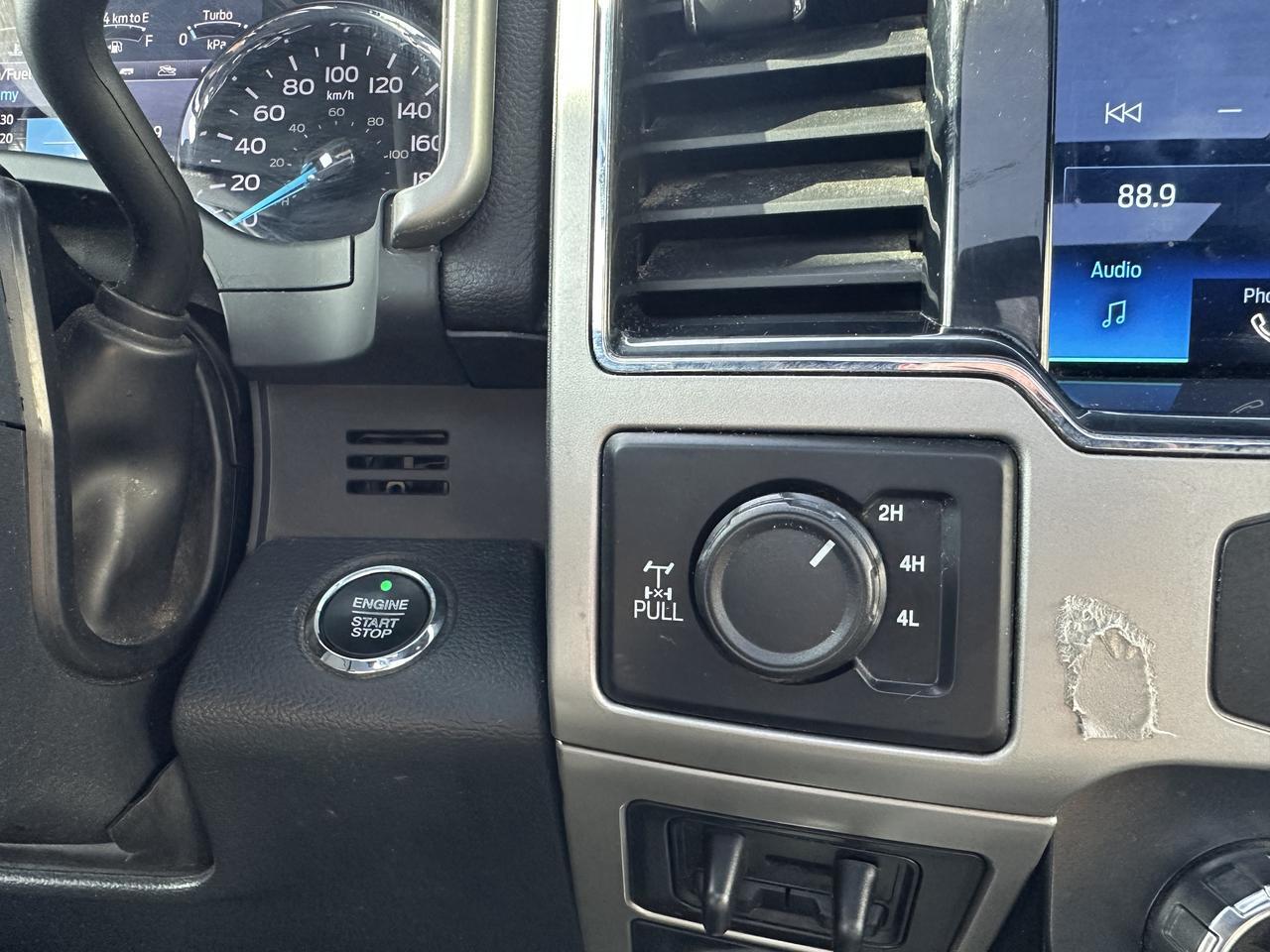2022 Ford Super Duty F-350 SRW Crew Cab | V8 Power Stroke Diesel | DELETED | BDS Lift | Long Box | Lariat Ultimate | Moon Roof Redwater AB