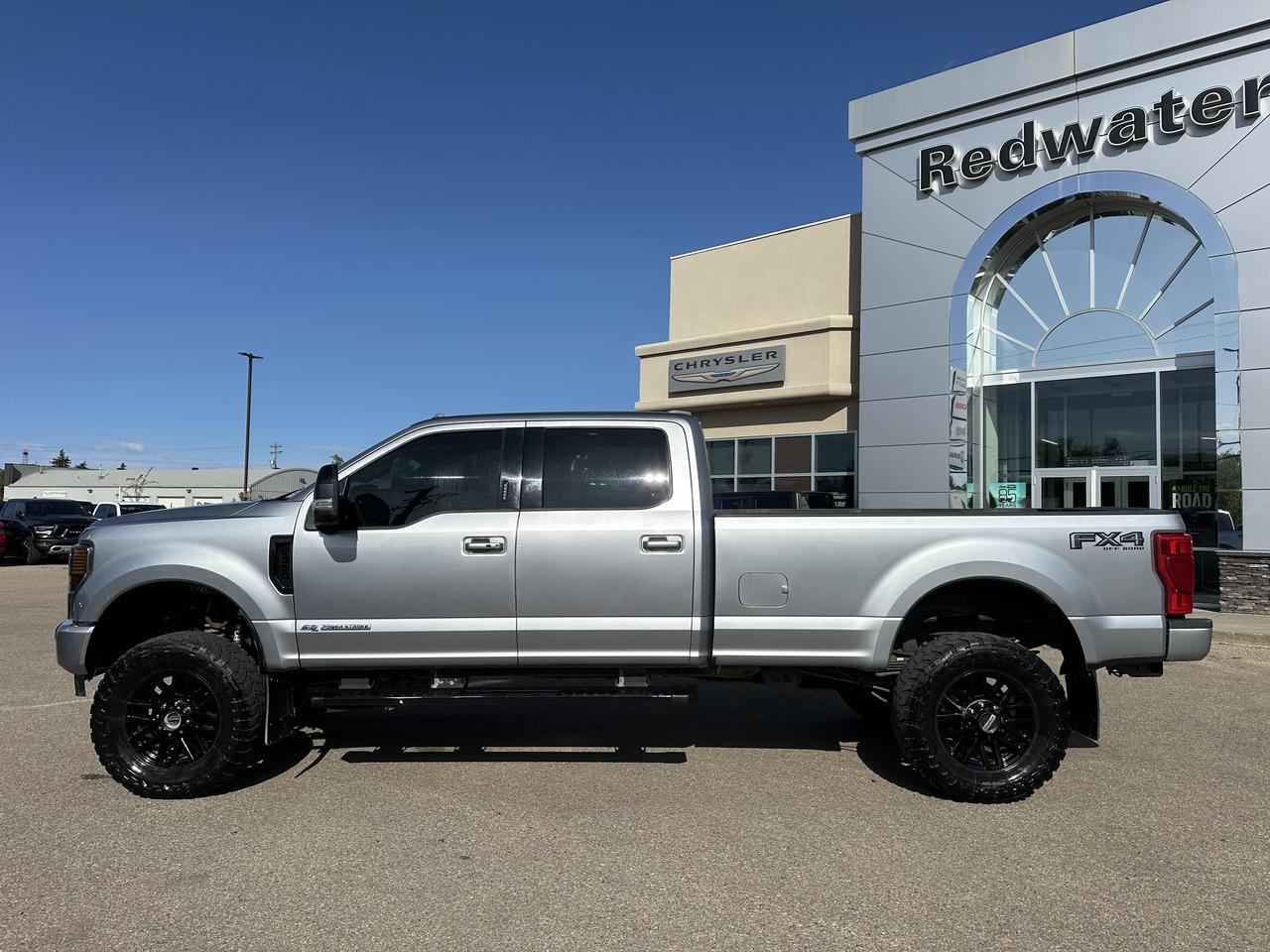 2022 Ford Super Duty F-350 SRW Crew Cab | V8 Power Stroke Diesel | DELETED | BDS Lift | Long Box | Lariat Ultimate | Moon Roof Redwater AB