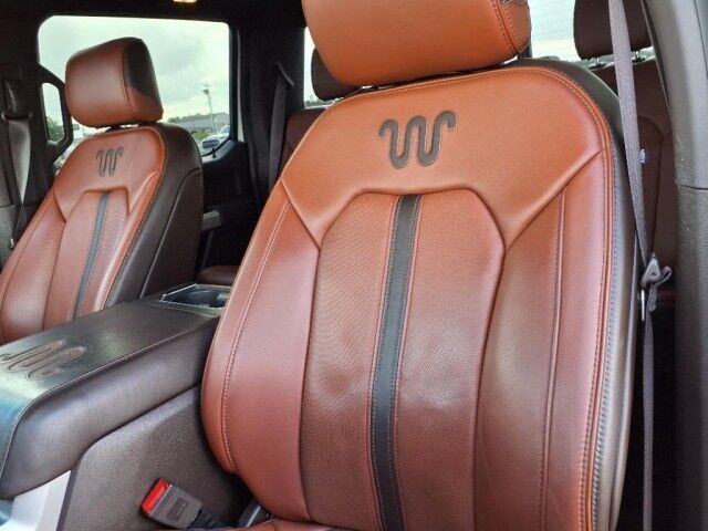 2022 Ford Super Duty F-350 SRW King Ranch  TX