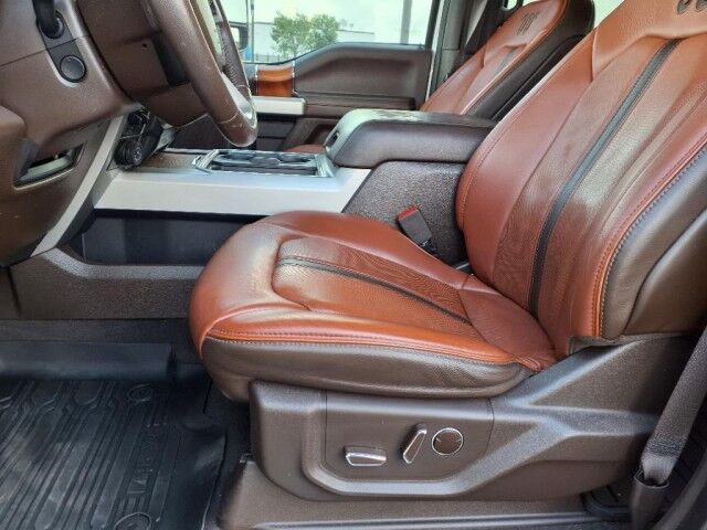 2022 Ford Super Duty F-350 SRW King Ranch  TX
