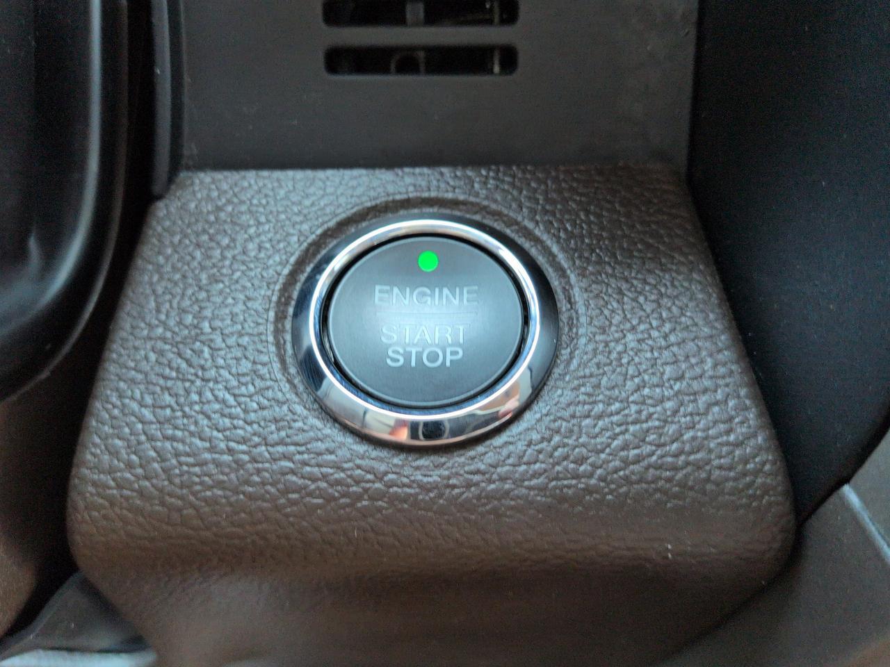 2022 Ford Super Duty F-350 SRW King Ranch Winder GA